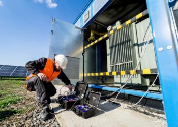 Solar and Battery Systems: Powering a Sustainable Future