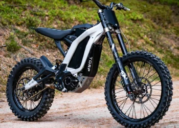 Surron E Bike Charging and Battery Optimization Tips in 2025