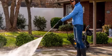 Transform Your Property’s Exterior with Royal Tide Property Wash: Sarasota’s Expert Cleaning Service