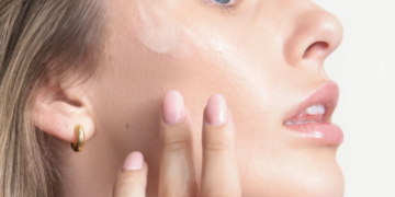 Bioaqua Cream for Oily Skin Control and Shine Reduction from Rojika