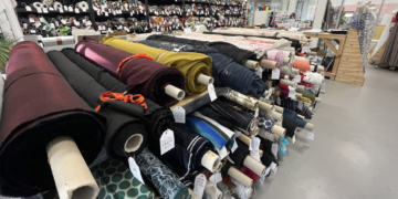 Why Linen Is Becoming the Fabric of Choice for Leeds Fashion Brands